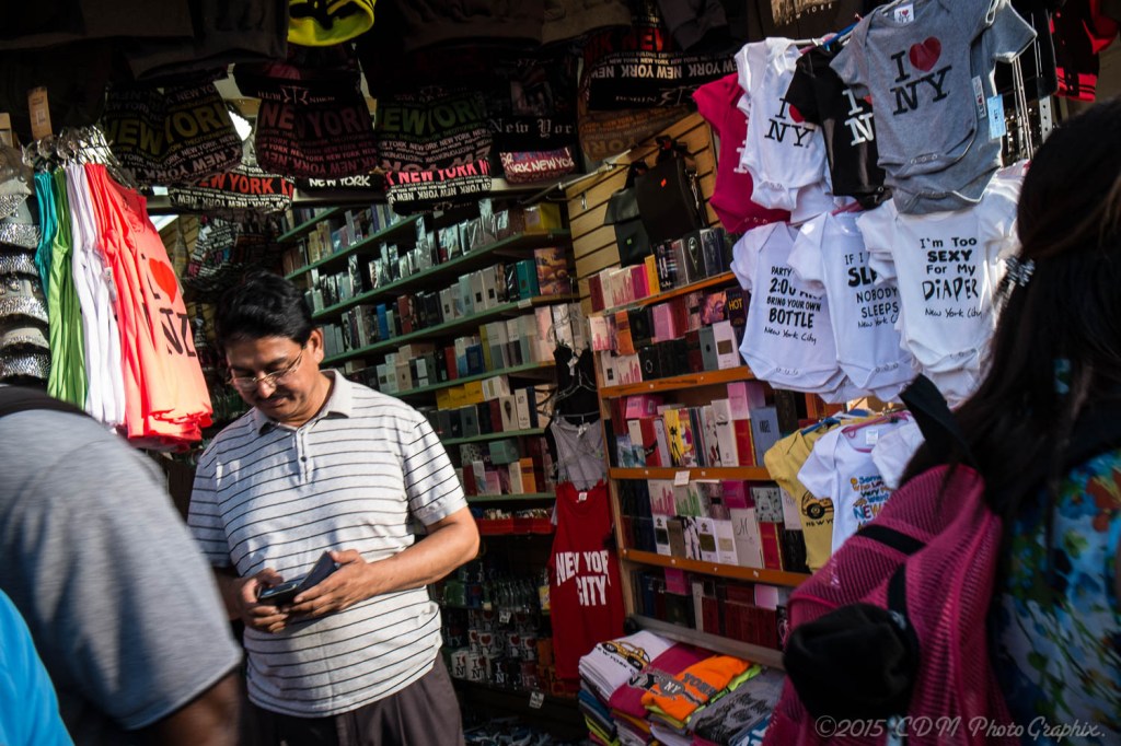 Chinatown, Sidewalk Shop